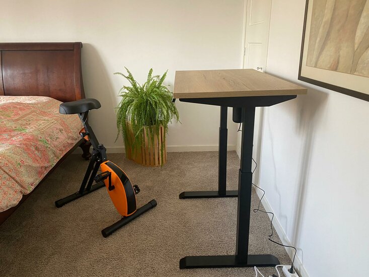 Small Electric Sit-Stand Desk - StudyDesk