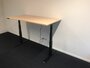 Very Stable Sit-stand desk SteelForce 670 | Electronically adjustable in height